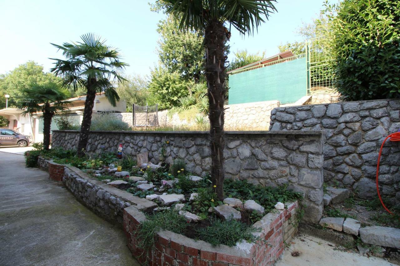 Pobri App3 Apartment Matulji Exterior photo